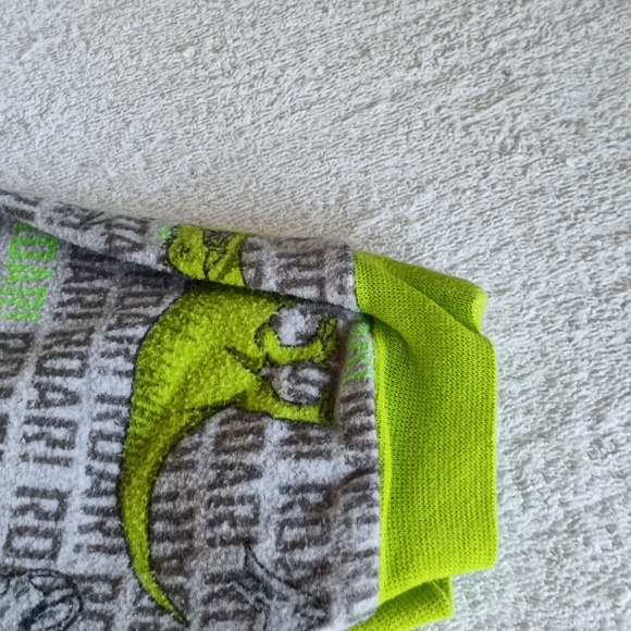 George Boys pajamas size 7/8 Medium. - Picture 8 of 10